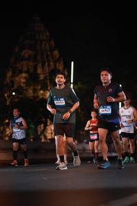 BIB: 
                            <button type="button" onclick="openModal(24600924)" class="btn btn-primary btn-sm float-right btn-popup" data-toggle="modal" data-target=".modal-high-quality">
                        <i class="fas fa-shopping-cart"></i> Add to Cart
                    </button>
                                            <button type="button" onclick="isThisMe(24600924, true)" class="btn btn-success btn-sm float-right btn-popup btn-isme hidden" data-toggle="tooltip" data-placement="bottom" title="นี่คือรูปของคุณใช่ไหม คลิกที่นี่เพื่อเอาเข้าอัลบั้ม">
                        <i class="fas fa-plus"></i> Add to album
                    </button>
                    <button type="button" onclick="isThisMe(24600924, false)" class="btn btn-warning btn-sm float-right btn-popup btn-isnotme hidden">
                        <i class="fas fa-ban"></i> Remove from album
                    </button>